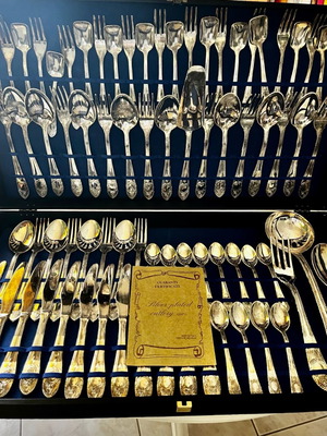 Vintage ιταλικό σετ μαχαιροπήρουνων πλήρες με βαλίτσα