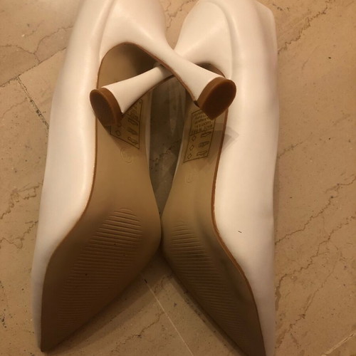 GoGo Shoes white pointed pumps size 38 new