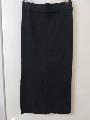 Midi πλεκτή φούστα Pink Woman σαν καινούργιο, μαύρη