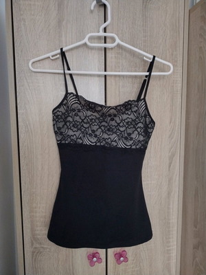 Lace elastic tank top like new, size M, black and beige