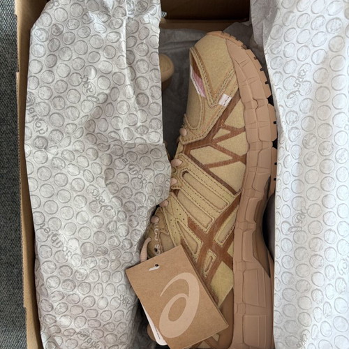 Asics Gel Kayano 20 Doublet Cardboard sneakers size 44.5 new, brown
