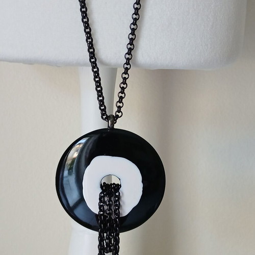 Folli Follie necklace with long chain, black and white