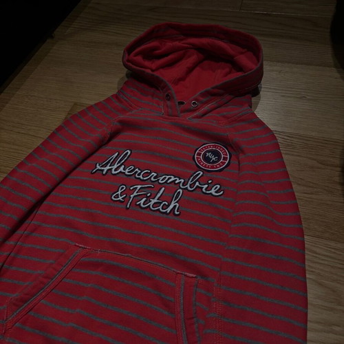 Abercrombie & Fitch red sweatshirt like new, size S
