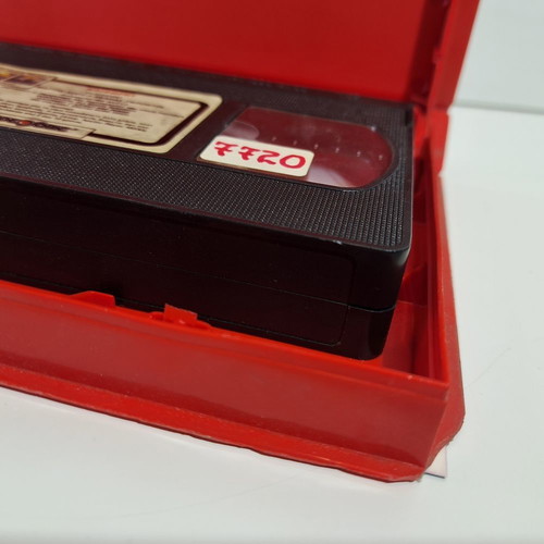 Clifford VHS used, comedy with subtitles