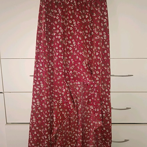 Maxi floral skirt Shein like new, red, size L
