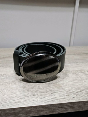 Leather Italian belt used, black, size 115