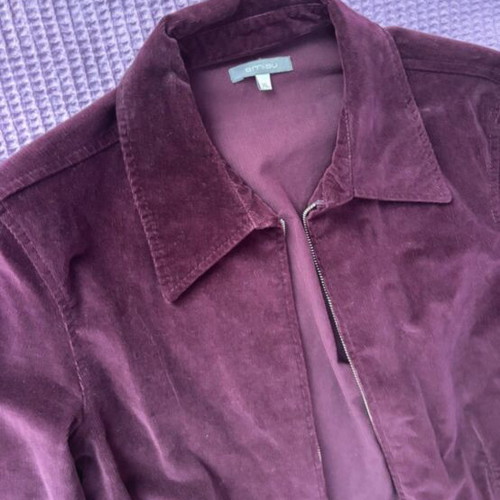 Cotton corduroy jacket eggplant like new, size XL Amisu