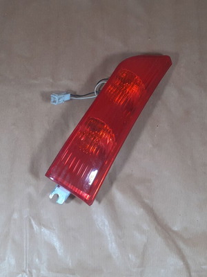 Piaggio Vespa Triom Rear Light used 338699Sx (12 E13 50R-000926)