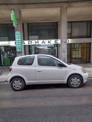 Toyota Yaris 2002 μεταχειρισμένο 1300cc βενζίνη, 210000 χλμ, άριστη κατάσταση
