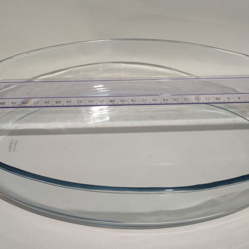 Marinex Glass Oven Dish with Metal Base like new, 35x23 cm