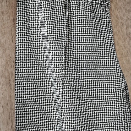 Elegant leggings like new, black and white, size M