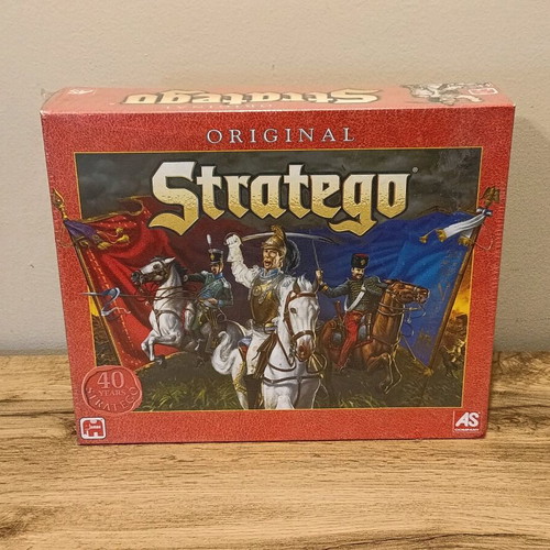 Stratego original board game anniversary edition sealed