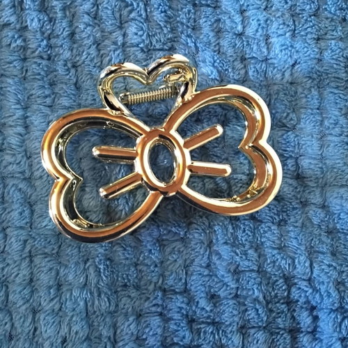 Hair clip gold color new