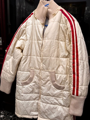 Long women's coat jacket like new, beige with red stripes