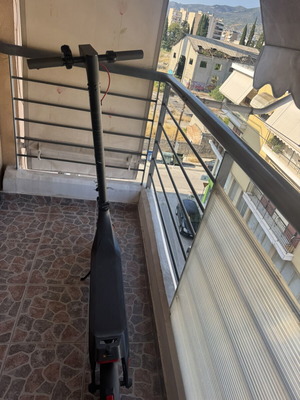 Electric scooter like new