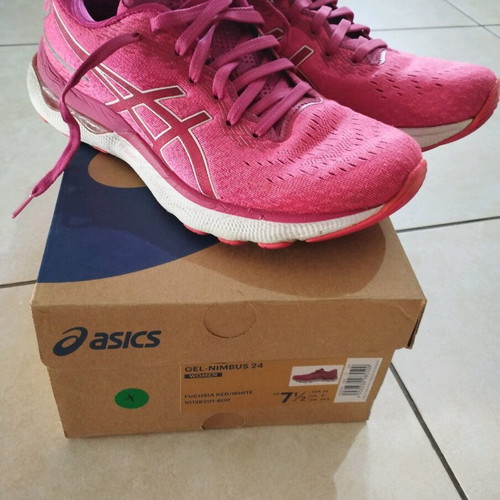 Αθλητικά Παπούτσια Asics Gel Nimbus 24 Νούμερο 39 Σε Άριστη Κατάσταση