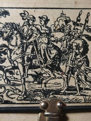 Collectible notebook like new with album and battle image 1400–1500