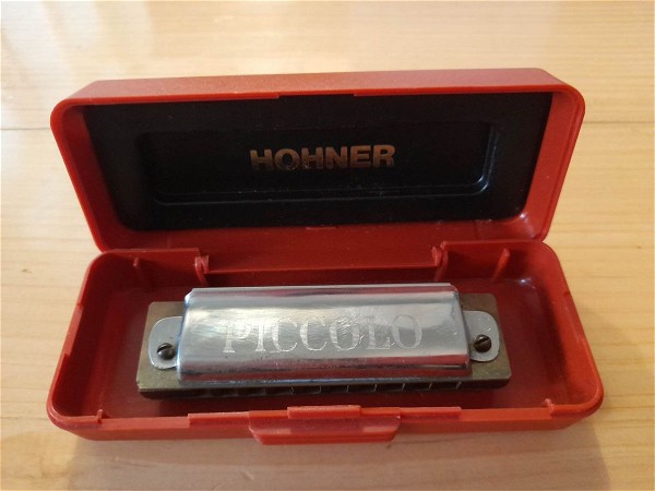  Hohner Piccolo harmonica