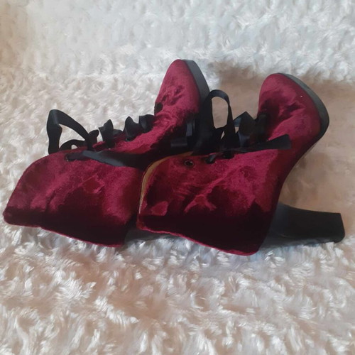 YvesSaintLaurent velvet boots size 36, red burgundy