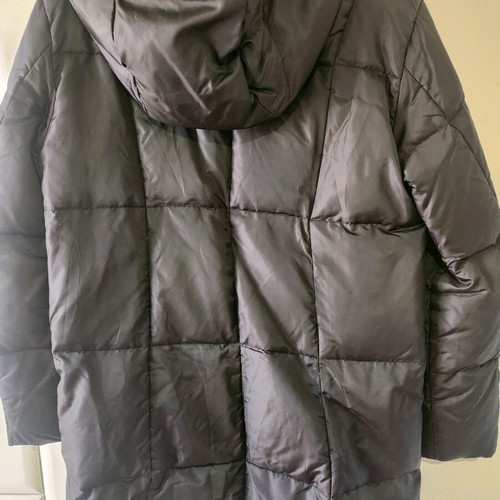 Long women's Zara basic jacket size L like new, black with down filling