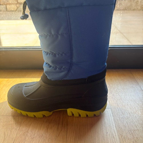 Hanki CMP No.35 Kids Snow Boots like new