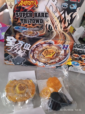 Beyblade Lynx super rare like new