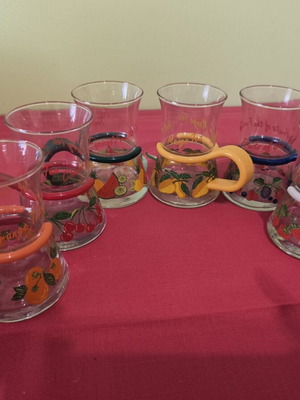 Tea Glasses set of 6 like new with handles