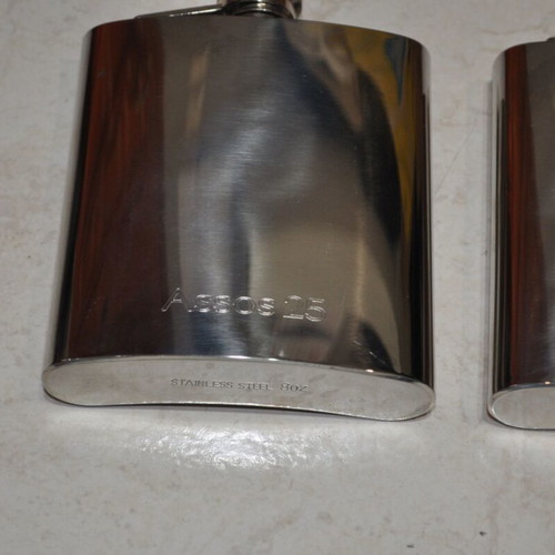 Assos 25 inox flask 8 oz new