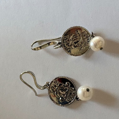 Bowerhaus jewelry set with pearls new