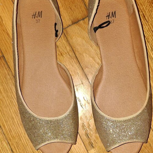H&M gold peep toe ballerinas like new, size 37