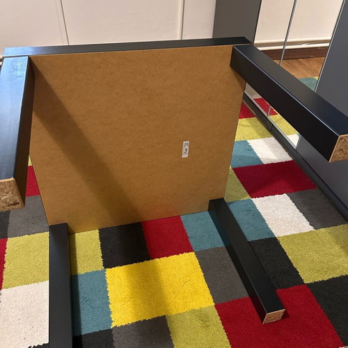 Small coffee table like new from IKEA