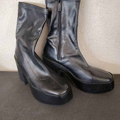 Zara leather ankle boots set of 2, black and brown, like new, size 39