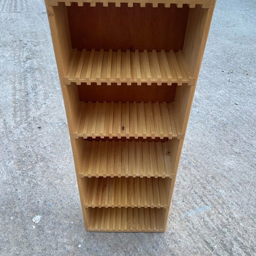 Wooden CD unit holds 60 CDs used