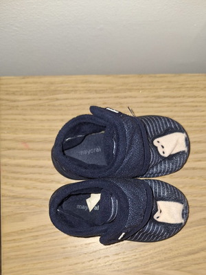 Mayoral Baby Slippers Size 20 Like New Winter Anatomical