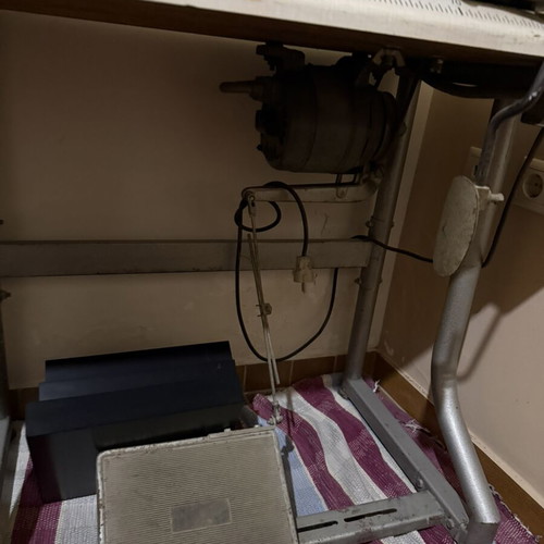 Sewing machine used, gadotiki klapa, fully functional