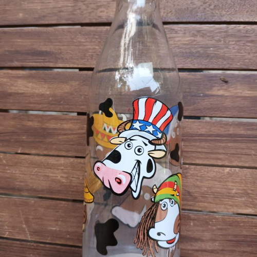 Happy Cow Glass Milk Bottle made in Italy like new