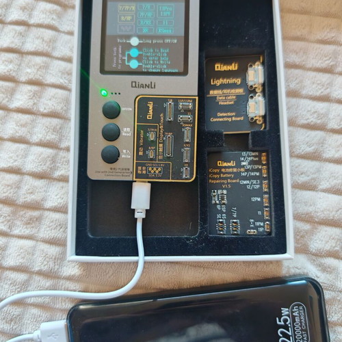 QianLi iCopy Plus 2.2 Programmer for iPhone True Tone Battery Lightning Display