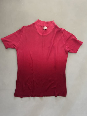 Atmosphere Ribbed Mock Neck Top used, red ombre effect, size L