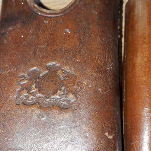 Leather cigar case used, vintage