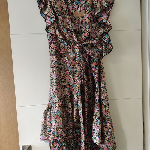 Floral Asymmetric Skirt and Top Set with Gold Thread new