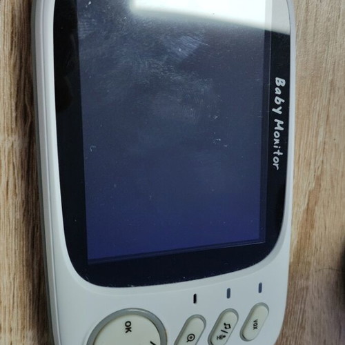 Baby monitor VB603 like new with Type C ports for camera and screen