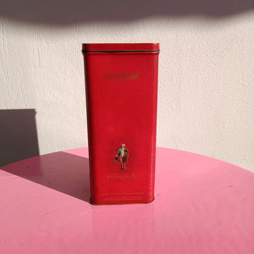 Drambuie metal box used