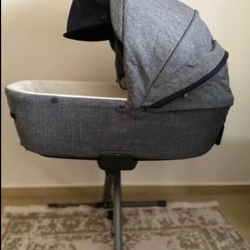 Inglesina Port Bebe Aptica with Stand-Up Base like new, grey-blue