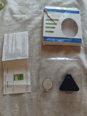 Bluetooth location tracker and anti-theft alarm used