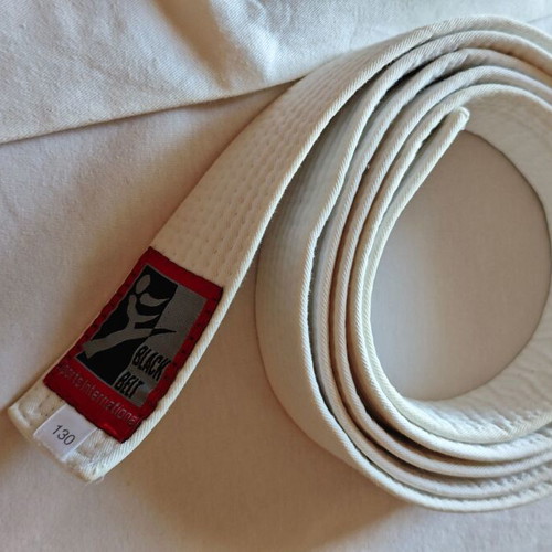 Taekwondo KWON Dobok size 130 like new, kids martial arts uniform