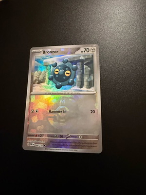 Bronzor Master Ball 066/131 new Prismatic Evolution