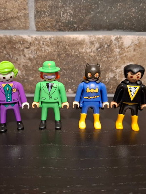 Φιγούρες DC Heroes Playmobil Kinder Surprise σετ