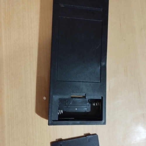 SABA TV TC-415 remote control used with battery compartment rust