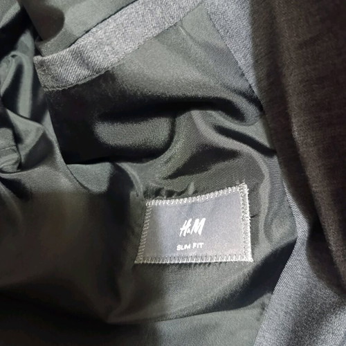 H&M gray men's suit used, size M jacket and trousers