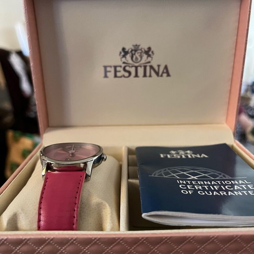 Festina women's/kids wristwatch used, pink